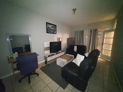 1.5 Bedroom Apartment For Sale in Pretoria - VZps.webp