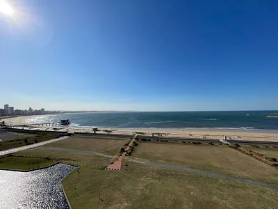 2 Bedroom Apartment For Sale in Durban - img