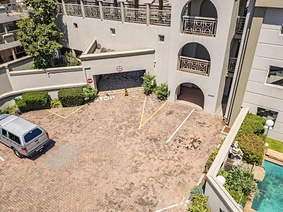 1 Bedroom Apartment For Sale in Sandton - img