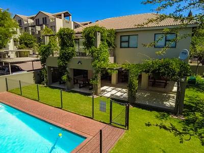 1 Bedroom Apartment To Rent in Sandton - img