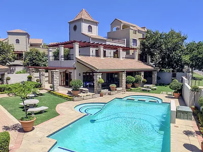1 Bedroom Apartment For Sale in Sandton - img