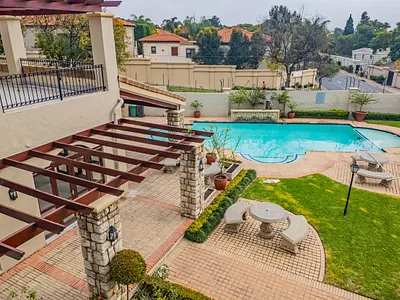 1 Bedroom Apartment To Rent in Sandton - img