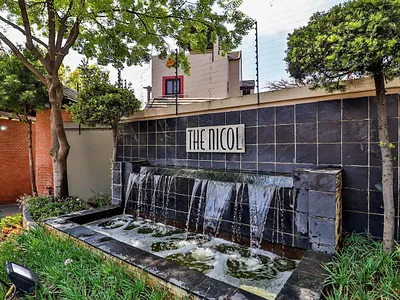 1 Bedroom Apartment For Sale in Sandton - img