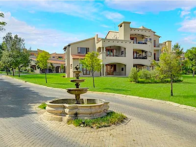 2 Bedroom Apartment For Sale in Randburg - Mnrb.webp
