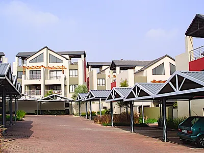 2 Bedroom Apartment For Sale in Sandton - img