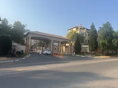3 Bedroom Apartment To Rent in Sandton - oabz.webp