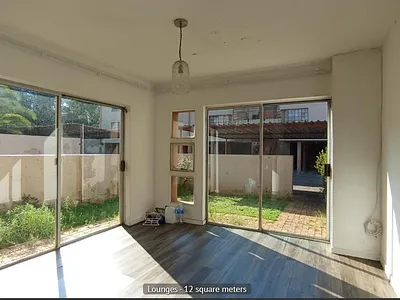 2 Bedroom Apartment For Sale in Johannesburg - B36H.webp