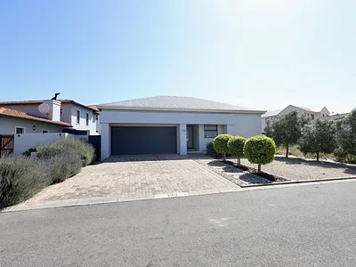 3 Bedroom House For Sale in Langebaan - GUng.webp
