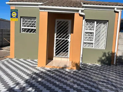 2 Bedroom Townhouse To Rent in Blue Downs - mPaF.webp