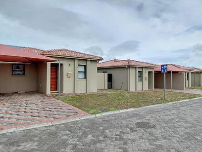 3 Bedroom Townhouse To Rent in Kuils River - img