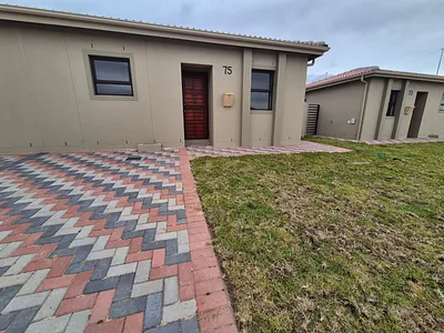 2 Bedroom House To Rent in Kuils River - vH3U.webp