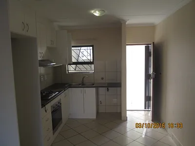 2 Bedroom Apartment To Rent in Milnerton - img