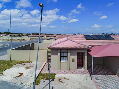 3 Bedroom Townhouse To Rent in Kuils River - img