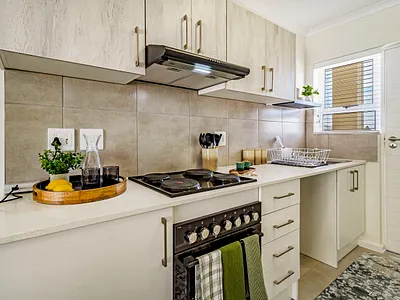 2 Bedroom Apartment To Rent in Kuils River - img