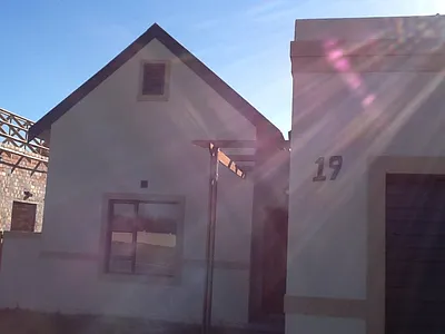 3 Bedroom Townhouse To Rent in Kraaifontein - J5pF.webp