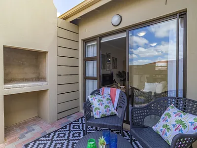 3 Bedroom Townhouse To Rent in Kuils River - vMHy.webp