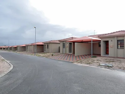3 Bedroom Townhouse To Rent in Kuils River - img