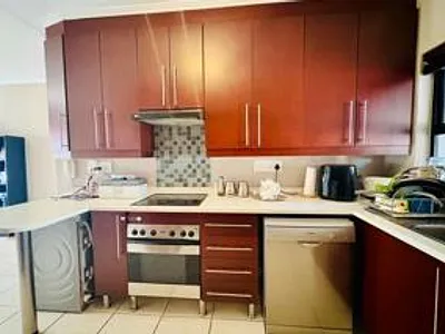 2 Bedroom Apartment For Sale in Edenvale - img
