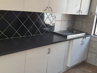 5 Bedroom House For Sale in Edenvale - i4Cg.webp