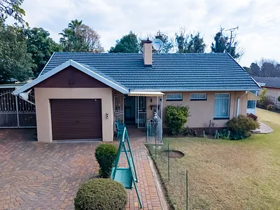 3 Bedroom House For Sale in Kempton Park - img