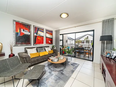 2 Bedroom Apartment For Sale in Edenvale - img