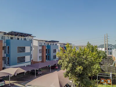 2 Bedroom Apartment To Rent in Edenvale - 4z3a.webp