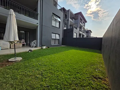 3 Bedroom Apartment For Sale in Edenvale - img