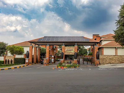 2 Bedroom Apartment For Sale in Edenvale - img