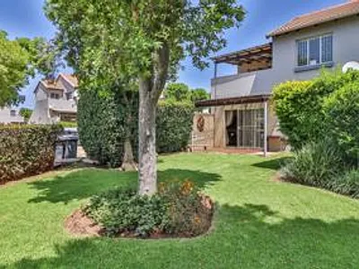 3 Bedroom Apartment For Sale in Edenvale - fEUC.webp