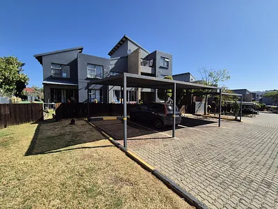 3 Bedroom Apartment For Sale in Edenvale - img