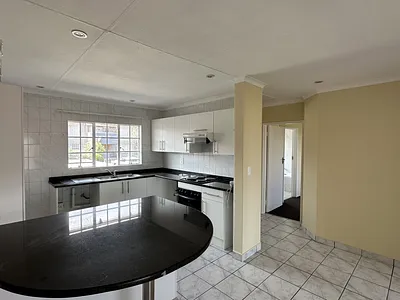 2 Bedroom Apartment For Sale in Edenvale - img