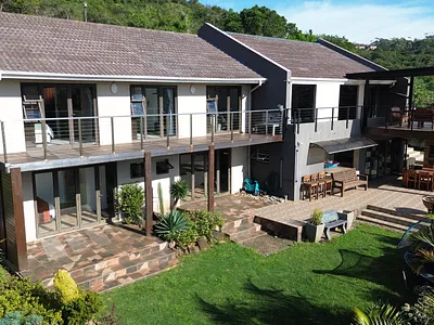 4 Bedroom House For Sale in East London - dKkO.webp