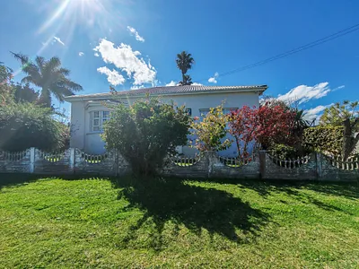 3 Bedroom House To Rent in East London - img