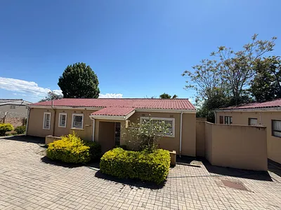 3 Bedroom House For Sale in Mthatha - a8ke.webp