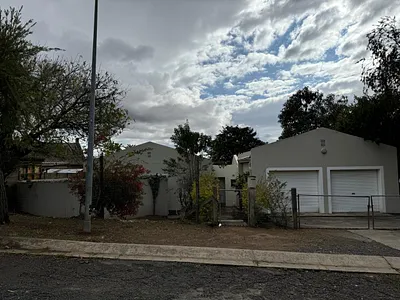 3 Bedroom House For Sale in Mthatha - vRuN.webp