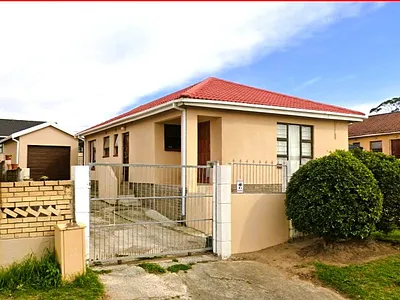 3 Bedroom House For Sale in East London - HF5O.webp