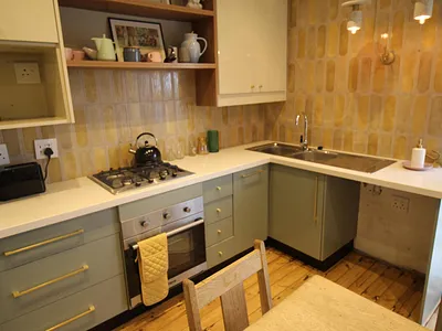 3 Bedroom House To Rent in East London - QlFq.webp