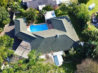 4 Bedroom House For Sale in East London - 8bBY.webp