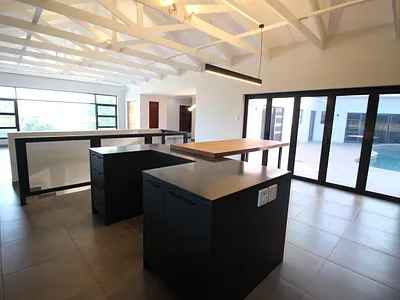 4 Bedroom House For Sale in East London - rCTM.webp