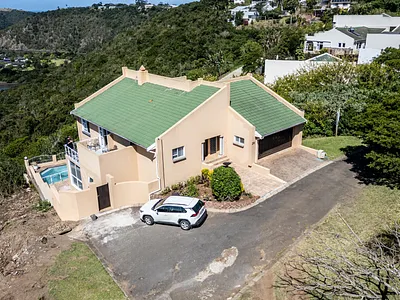 5 Bedroom House For Sale in East London - img