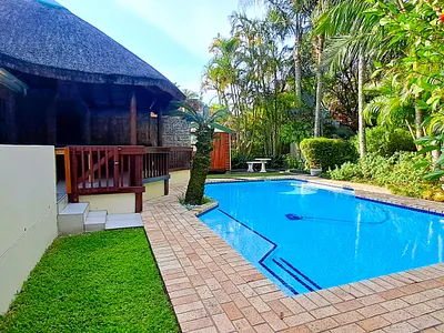 4 Bedroom House For Sale in East London - jraU.webp