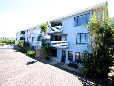 2 Bedroom Townhouse For Sale in East London - pmuy.webp
