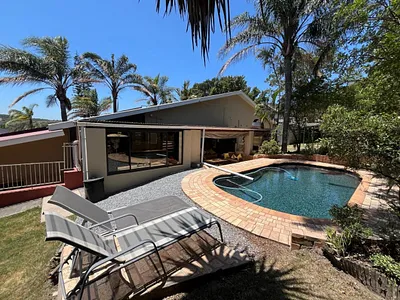 3 Bedroom House For Sale in East London - umOP.webp