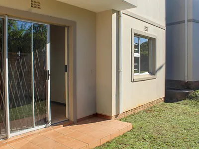 2 Bedroom Townhouse For Sale in East London - WVUT.webp