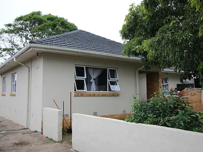 3 Bedroom House To Rent in East London - img