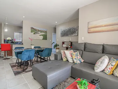 2 Bedroom Apartment For Sale in East London - uTCO.webp