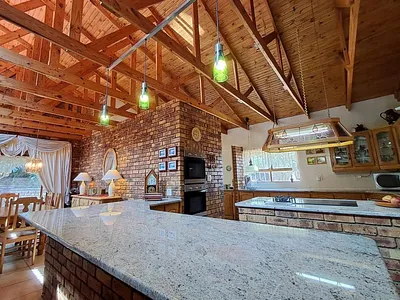 3 Bedroom House For Sale in Johannesburg - 6uAD.webp