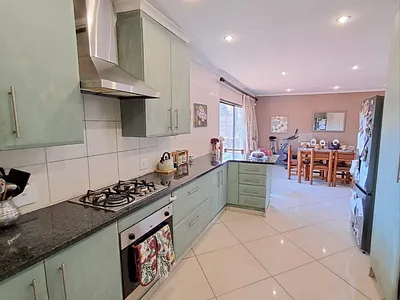 3 Bedroom Townhouse For Sale in Alberton - pCgS.webp