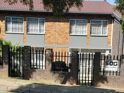 2 Bedroom Townhouse For Sale in Alberton - img