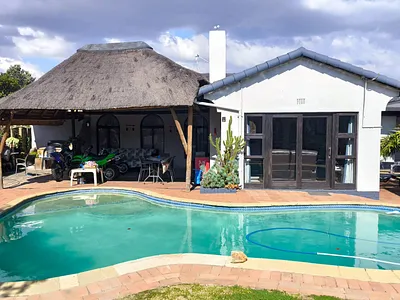 3 Bedroom House For Sale in Alberton - sm9h.webp
